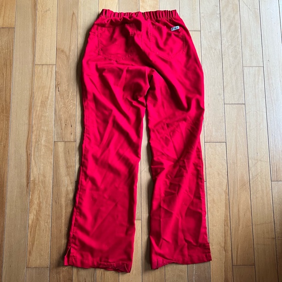 Grey’s Anatomy by Barco Scrub Top & Bottom - Picture 3 of 5